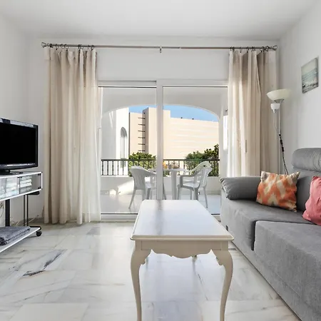 Erisa 31 By Ivi Real Estate Lägenhet *